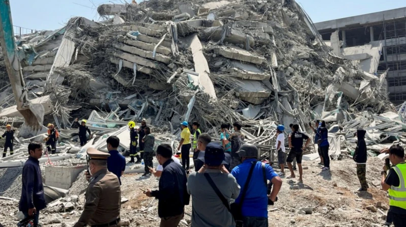 Terremoto en Myanmar provoca colapso de edificio en Bangkok, Tailandia